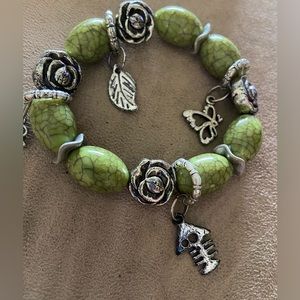 Green Roses,Butterflies,stretchable braclet